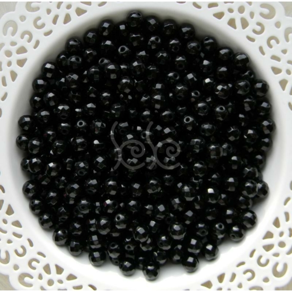 Fekete fazettált ónix ásványgyöngy 8 mm