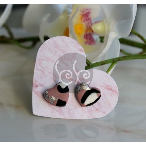 Púder rózsaszín-ezüst leopárd mintás mini szív fülbevaló (pár)