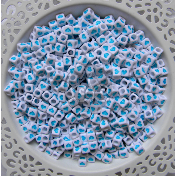 Kék akril szív gyöngy 6x6 mm