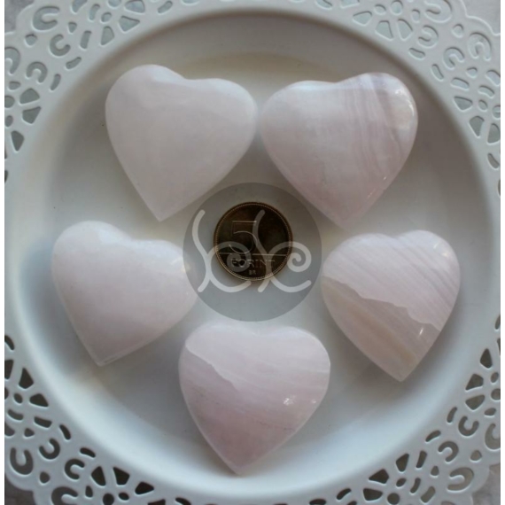 Mangó kalcit szív ásvány marokkő 3-4 cm