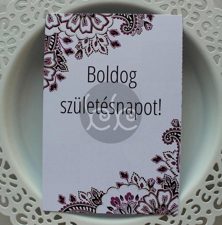 Bordó virágos BOLDOG SZÜLETÉSNAPOT kísérőkártya 11x7 cm